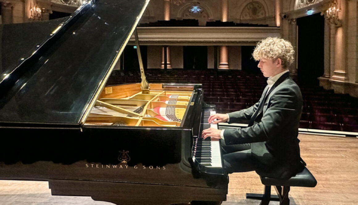 Rising-Star-1200x640